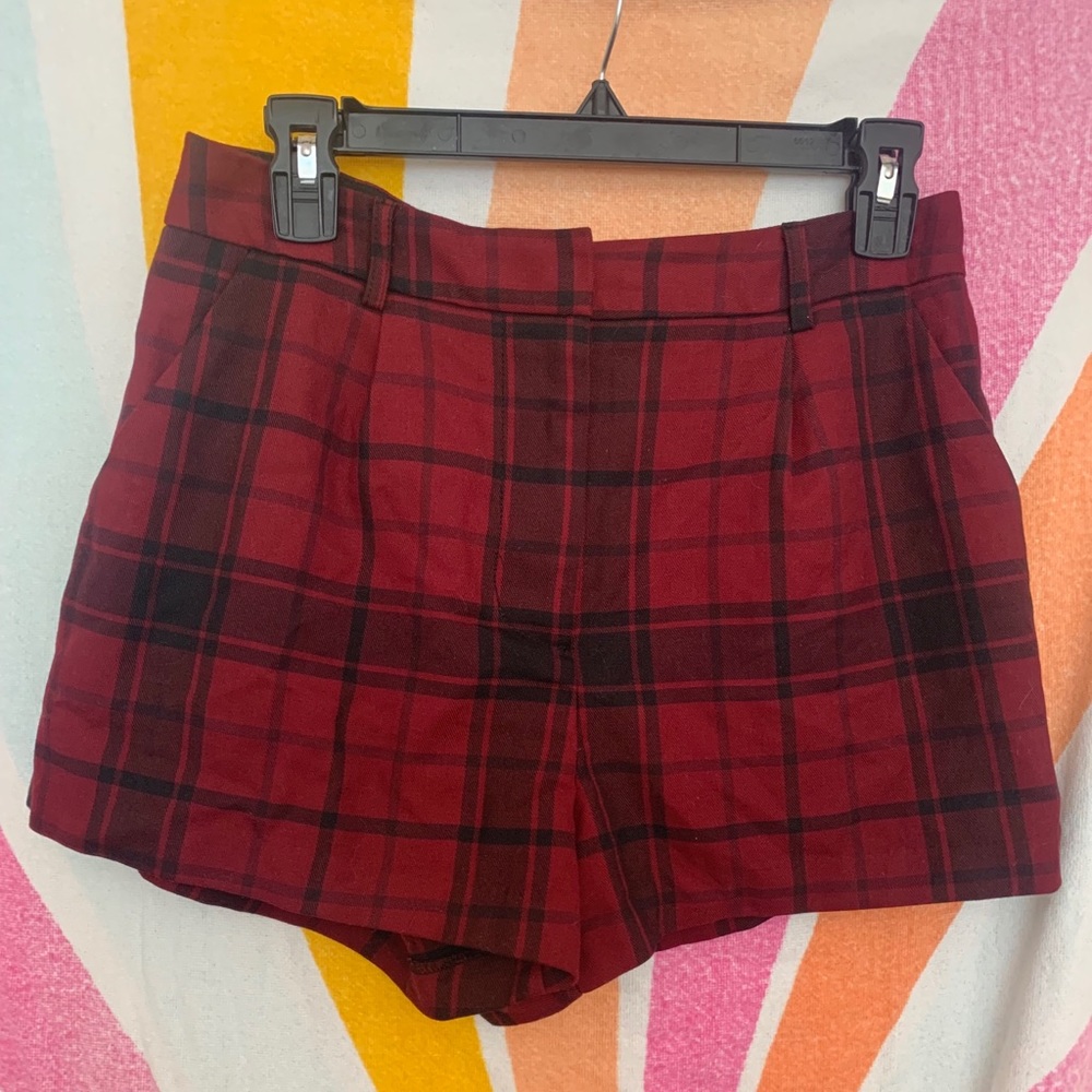 FOREVER 21 Soft Plaid Shorts